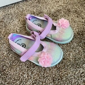 Toddler shoes nwot